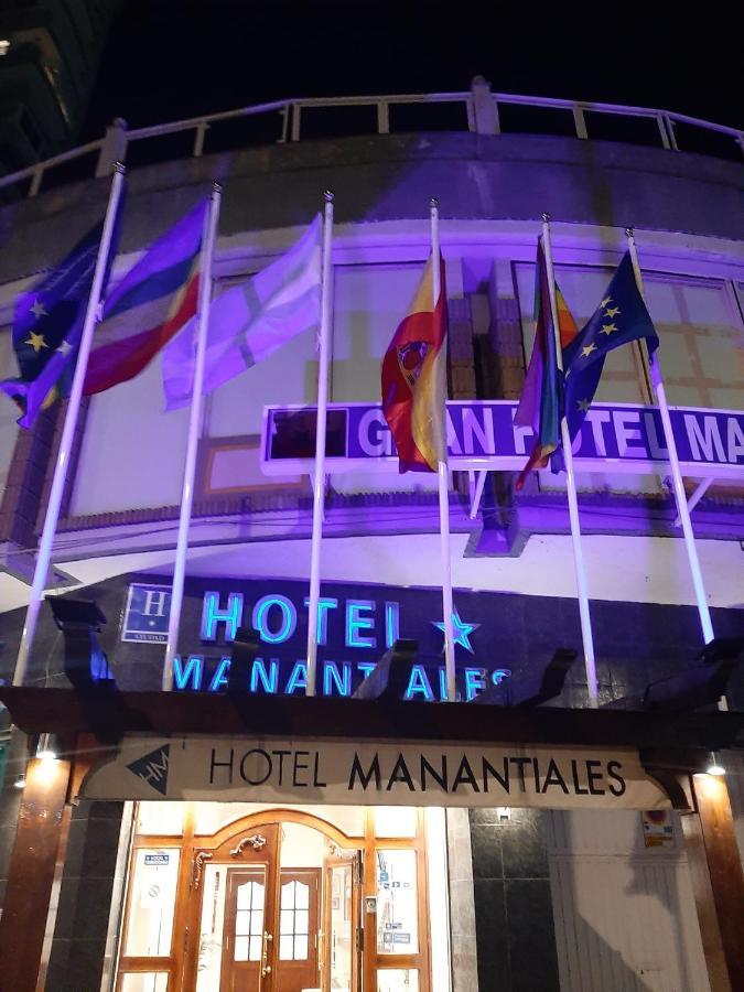 Hotel Manantiales 토레몰리노스 외부 사진