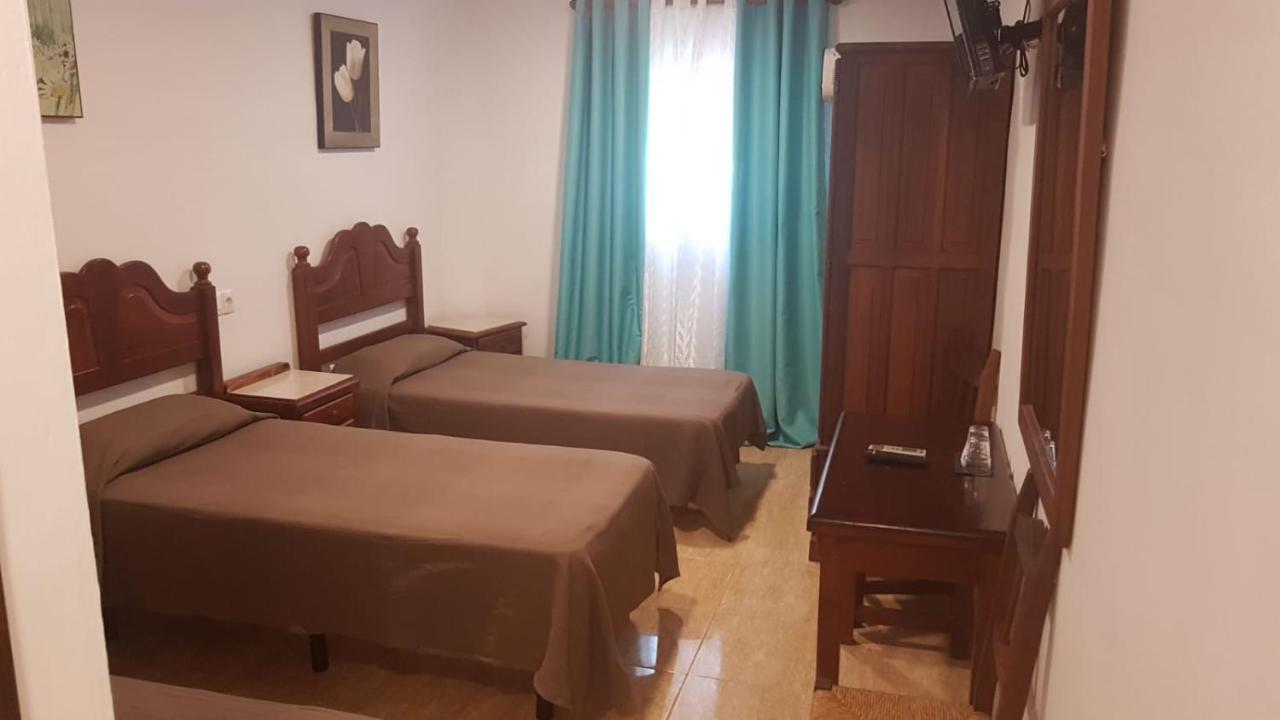Hotel Manantiales 토레몰리노스 외부 사진