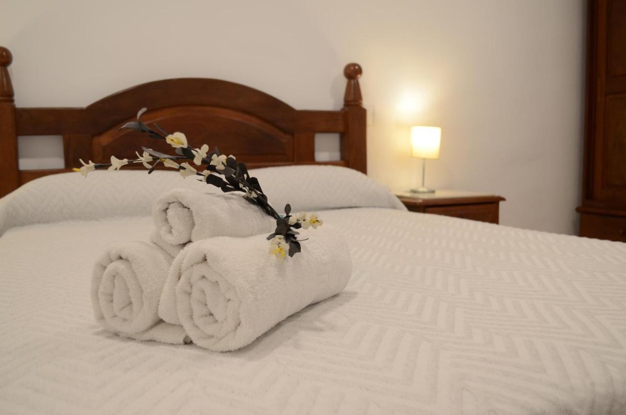 Hotel Manantiales 토레몰리노스 외부 사진